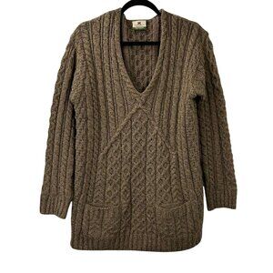 Carraigdonn Women's M Sweater Cable Knit 100% Merino Wool V-Neck Brown